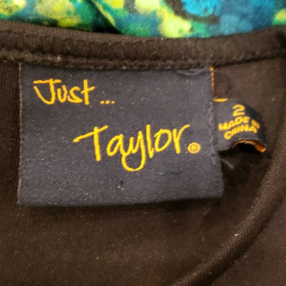 Taylor Cocktail Dress - Picture 4 of 4